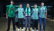Konyaspor'dan 4 Genç Futbolcuyla Profesyonel Sözleşme!