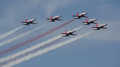 Türk Yıldızları Ankara semalarında