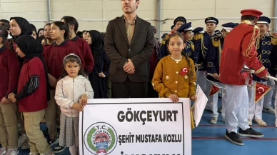 Konya'da Geçen Yıl Yalnızdı, Bu Yıl Arkadaşlarıyla Kutladı