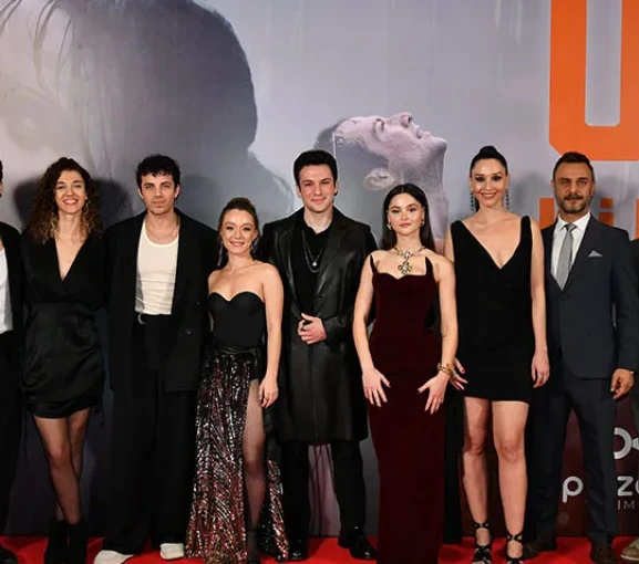 İddialı Sinema Filmi Galasında Ünlü İsimler Buluştu