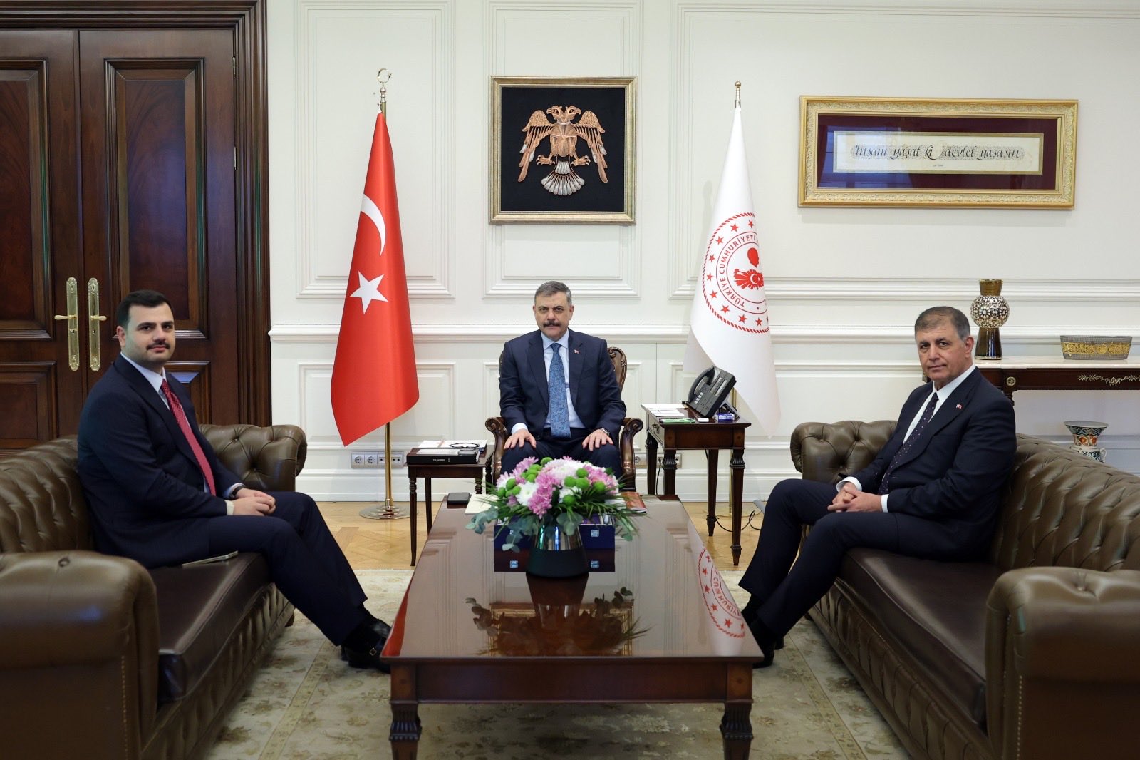 bakan-ciftci-ak-partili-inan-ve-cemil-tugayi-kabul-etti