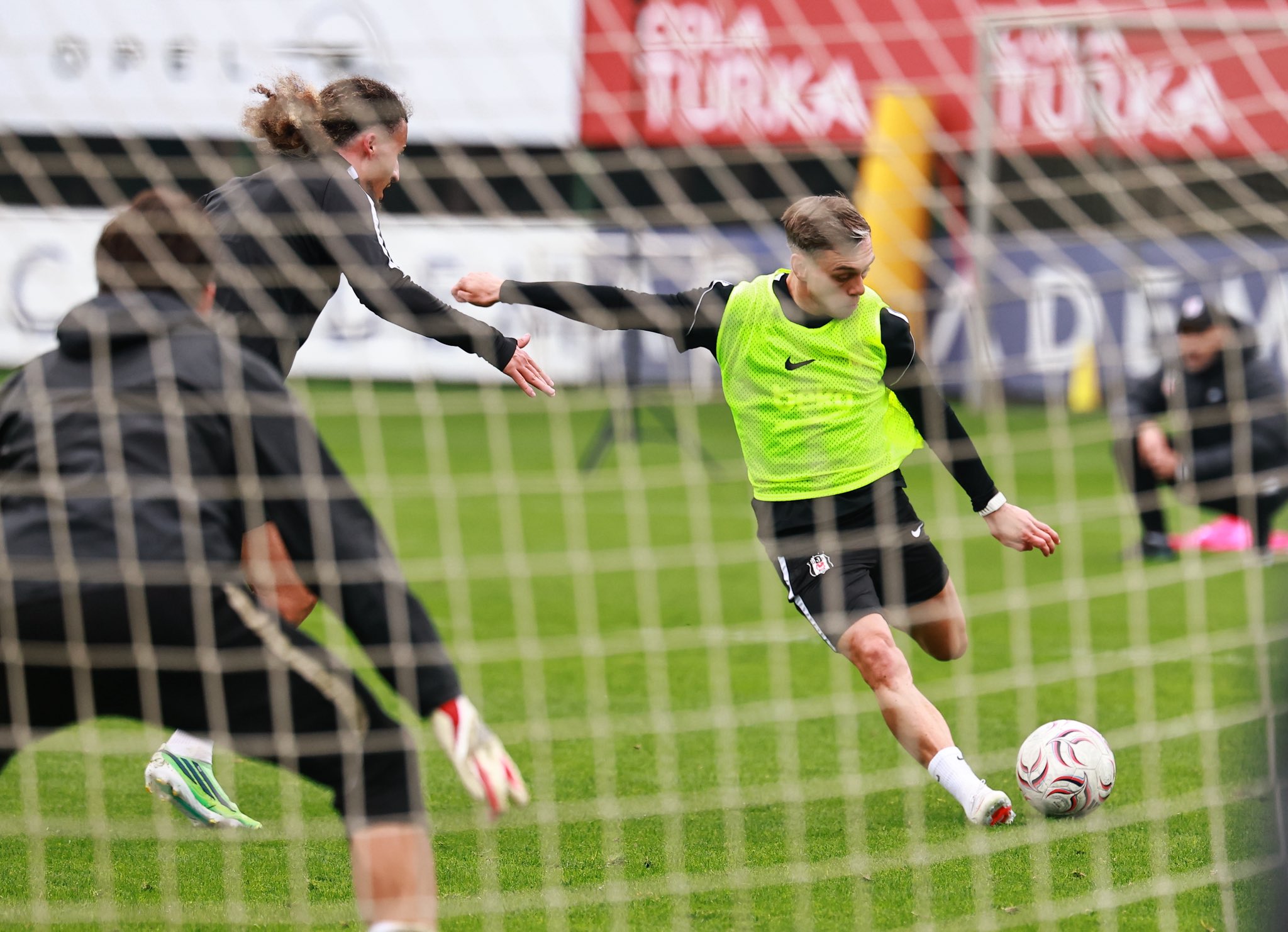 besiktas-kasimpasa-macinin-hazirliklarina-basladi