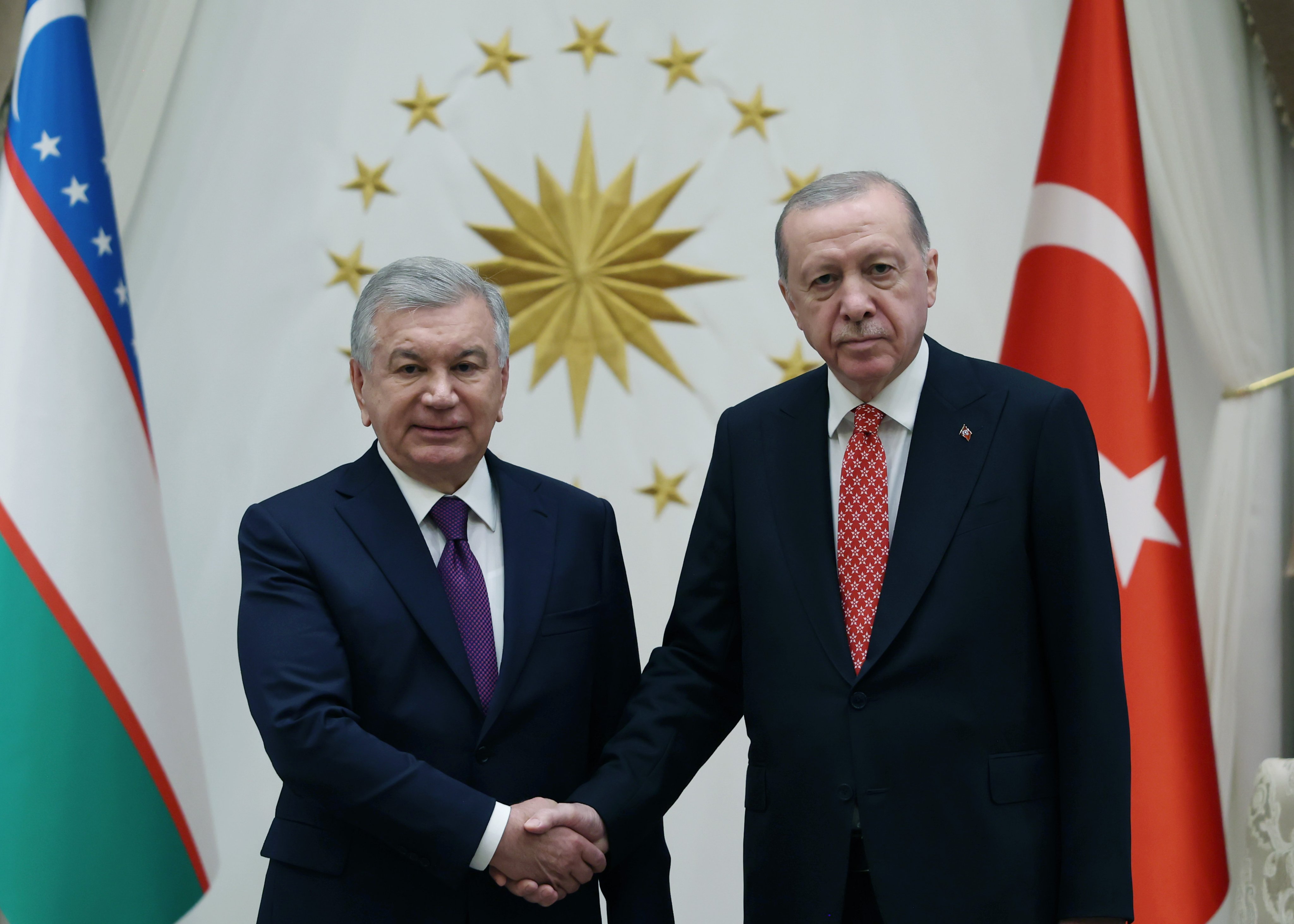 turkiye-ile-ozbekistan-arasinda-5-anlasma-imzalandi