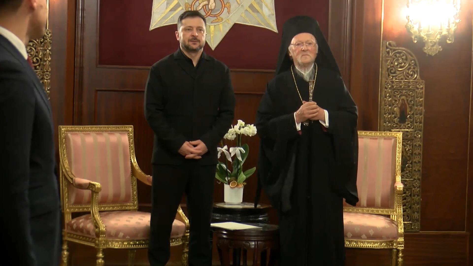 zelenskiy-fener-rum-ortodoks-patrikhanesini-ziyaret-etti