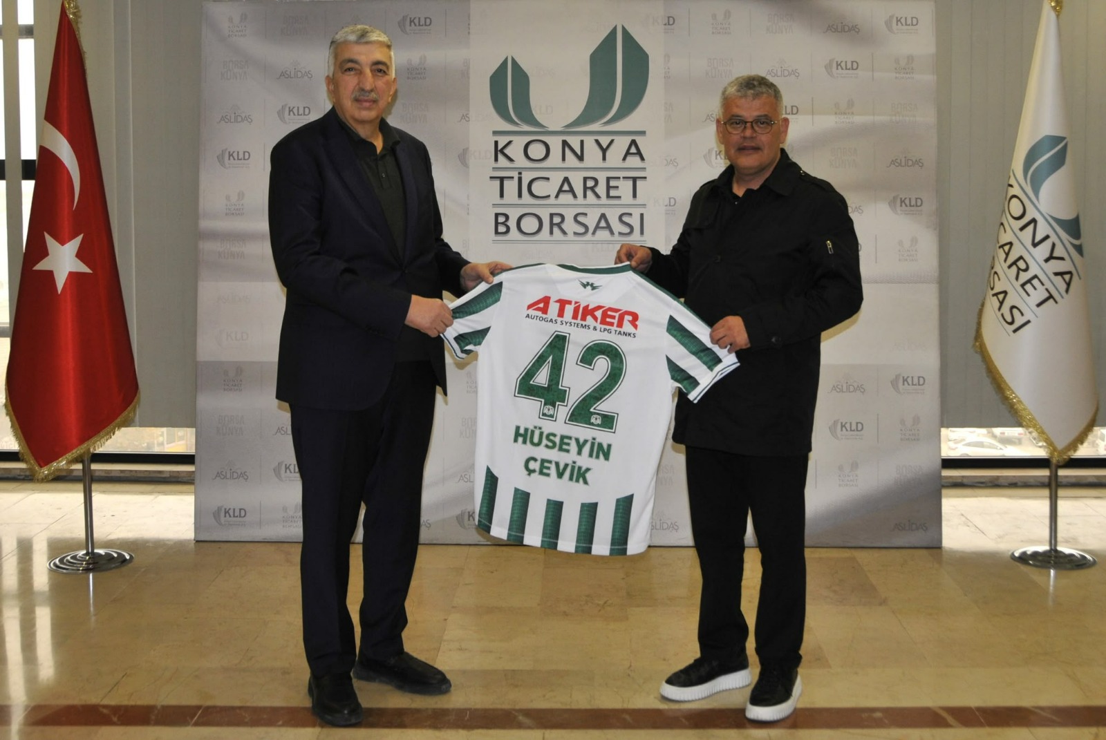 huseyin-zmjymxnl.jpg